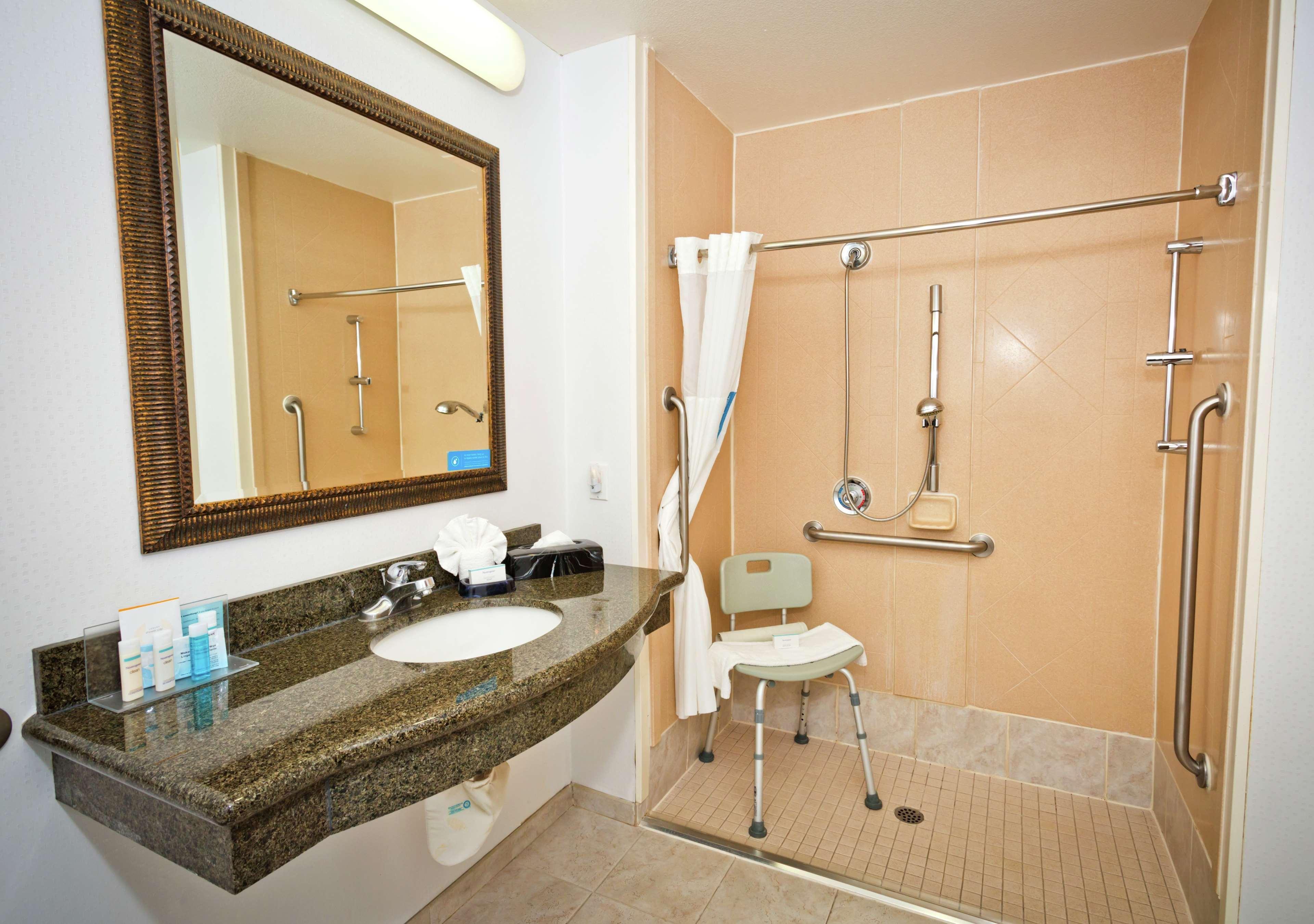 Hampton & Sacramento-auburn Boulevard 3*