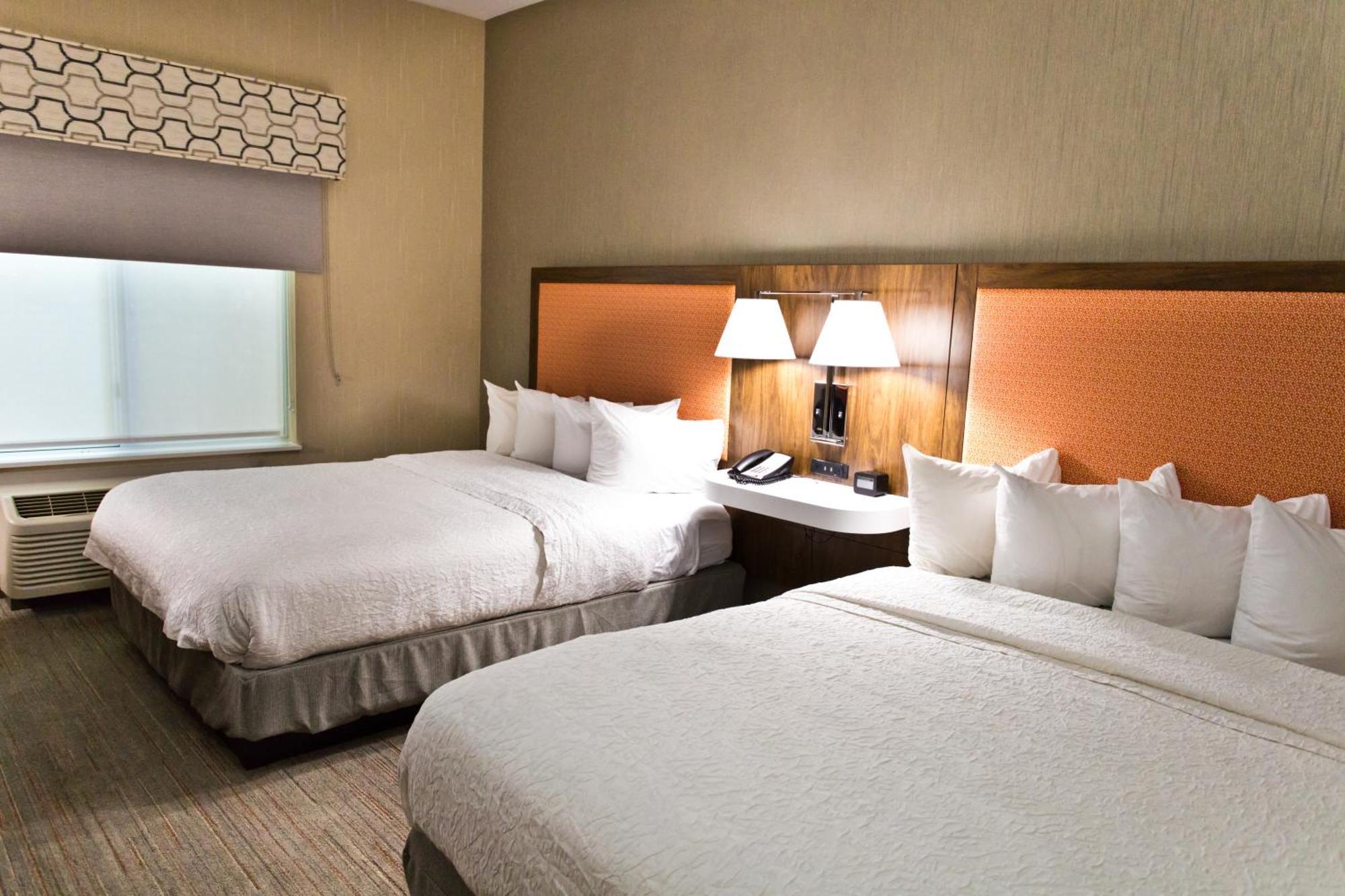Hampton & Sacramento-auburn Boulevard 3*