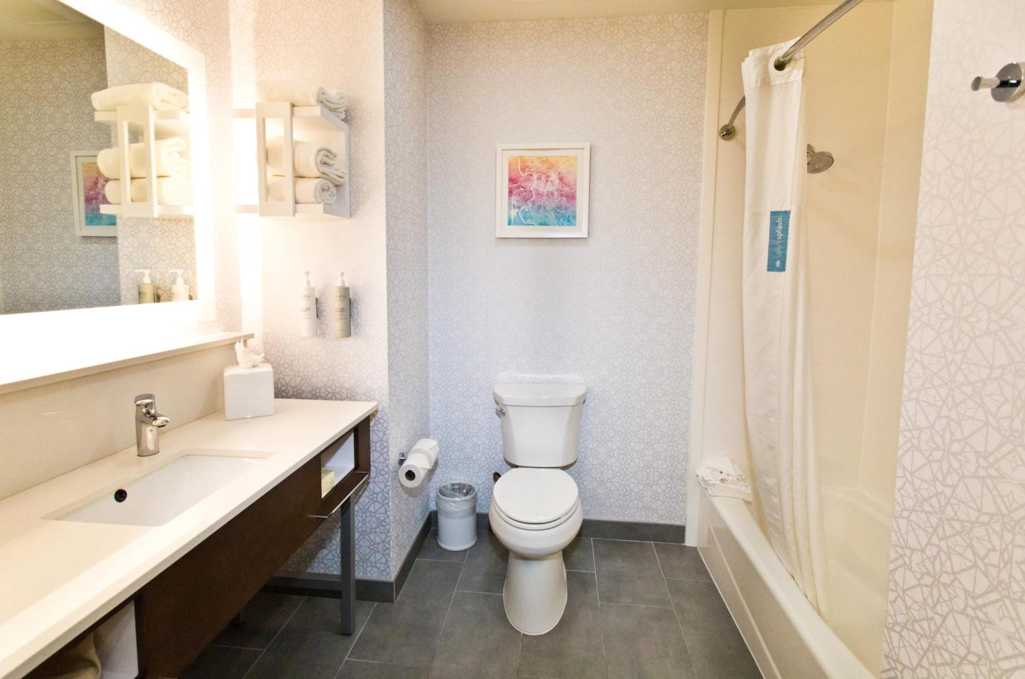 Hampton & Sacramento-auburn Boulevard Hotel 3*