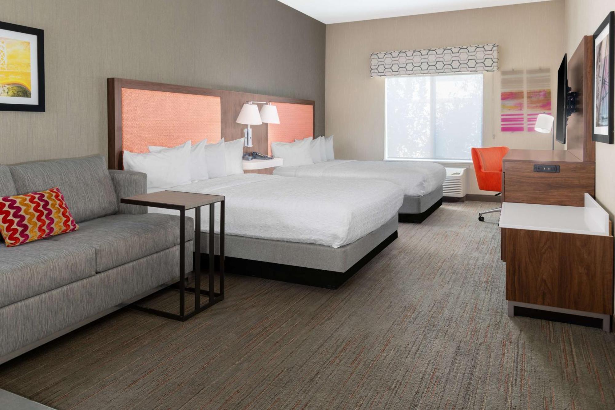 Hampton & Sacramento-auburn Boulevard 3*