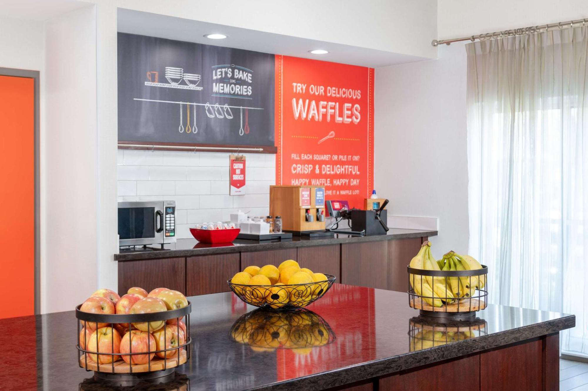 Hotel Hampton & Sacramento-auburn Boulevard 3*