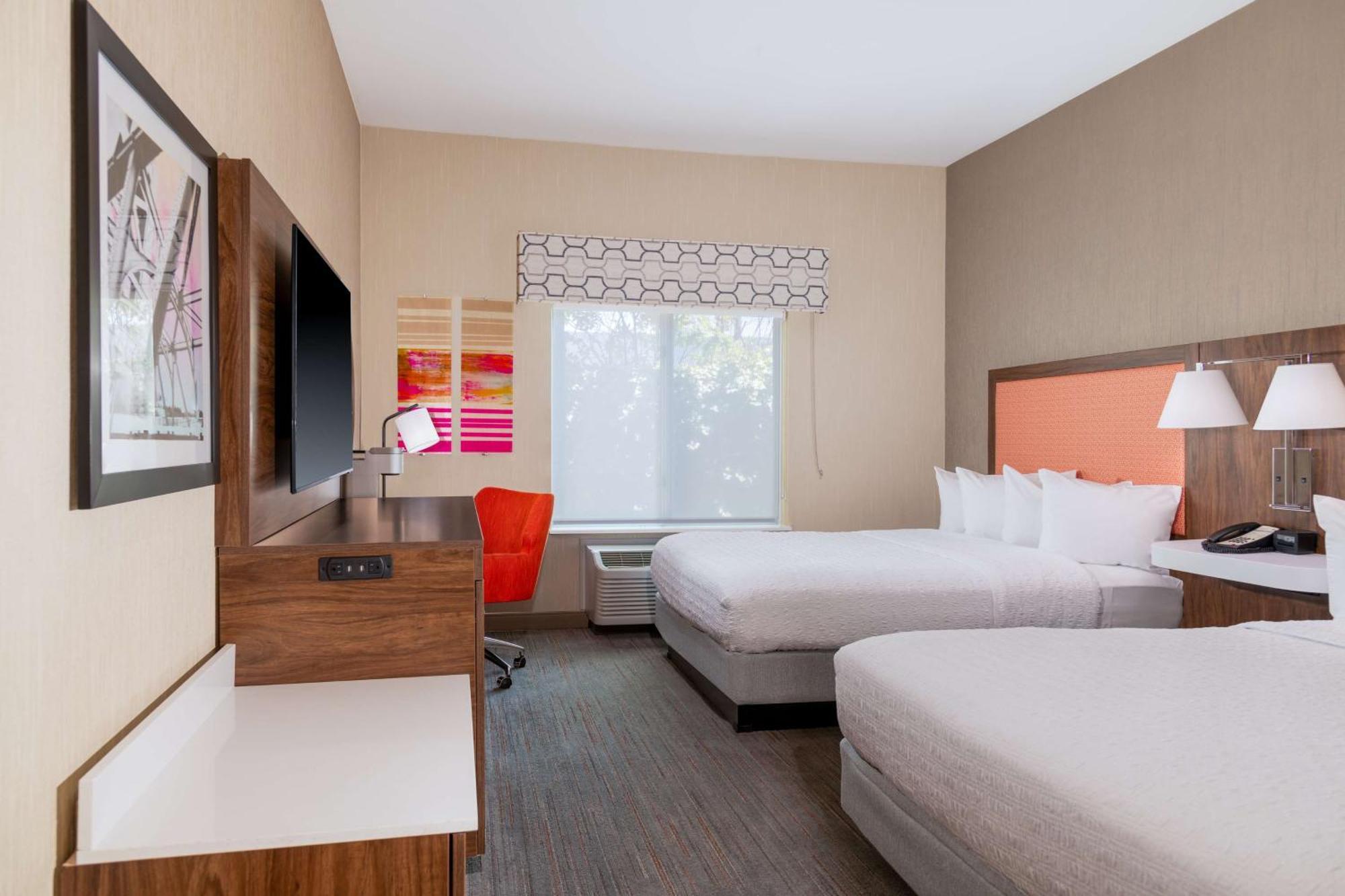 Hampton & Sacramento-auburn Boulevard 3*